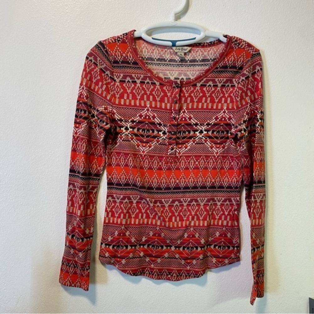 Lucky Brand Shirt Size Medium LongSleeve Pull Over‎